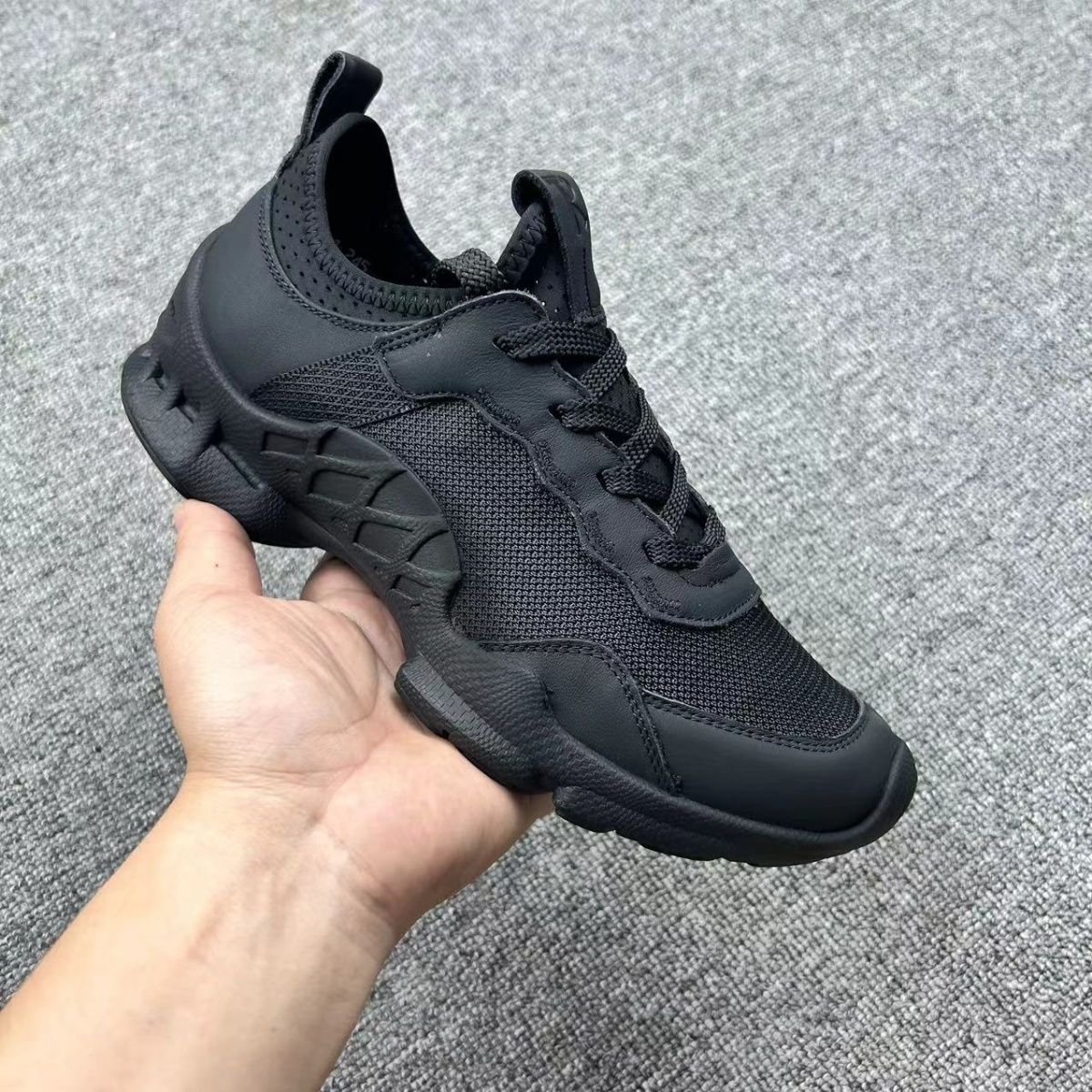 Trendy Luxury Athletic Shoes M - Hunting Outdoor Brand 评论和价格